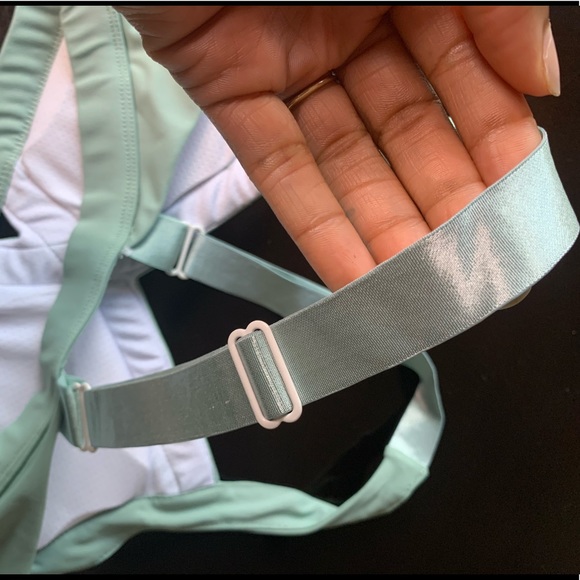 Custom Soft-Green 2-Piece Fitness Set - Picture 7 of 7